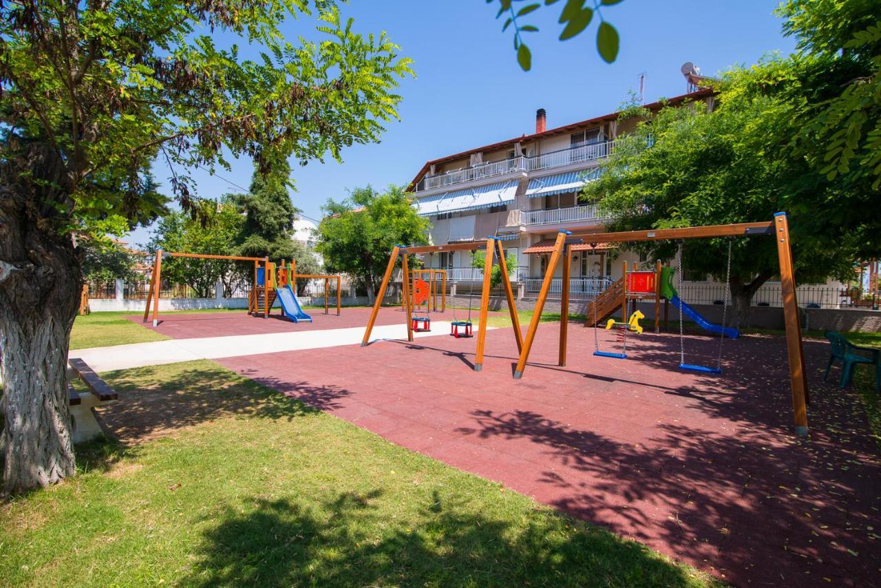 Villa Alexandra Sun Vrasná Exteriör bild
