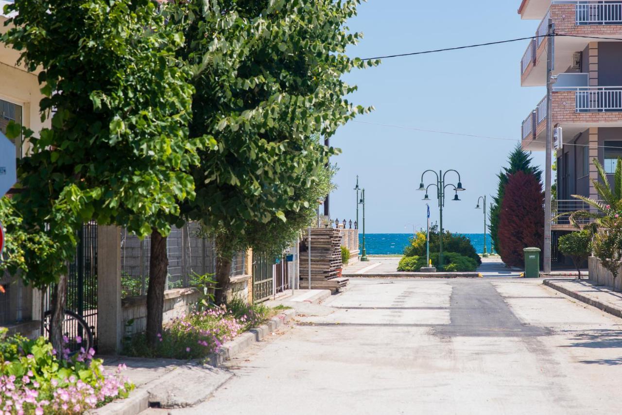 Villa Alexandra Sun Vrasná Exteriör bild
